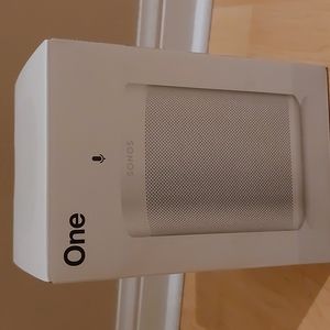 Sonos One (Gen 2) Speakers